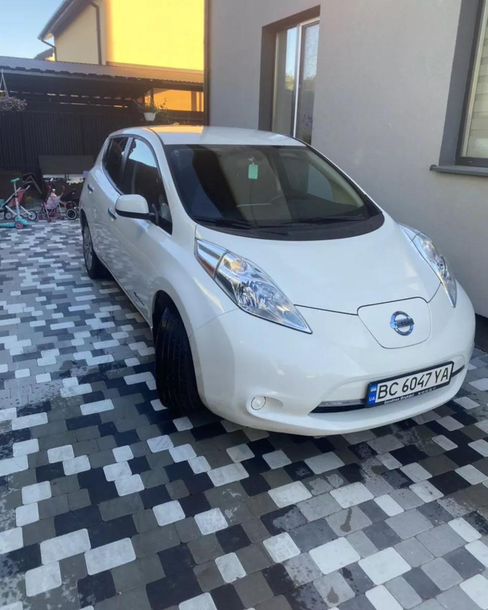 Nissan Leaf  201431