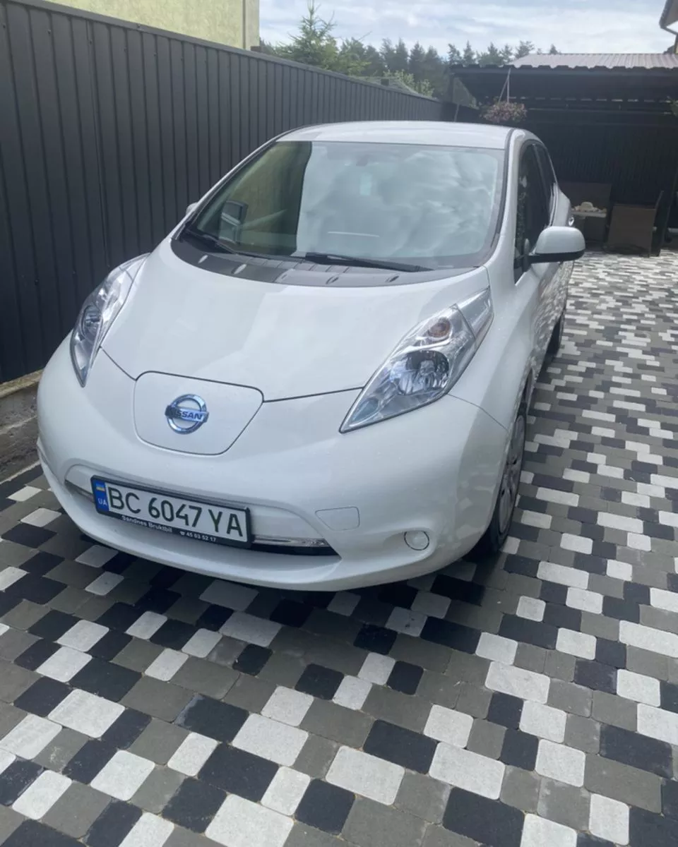 Nissan Leaf  201471