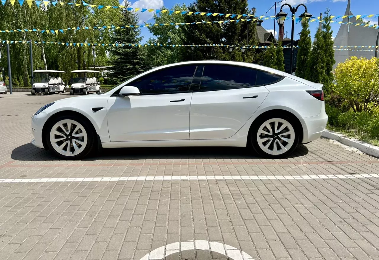 Tesla Model 3  80.5 kWh 202121