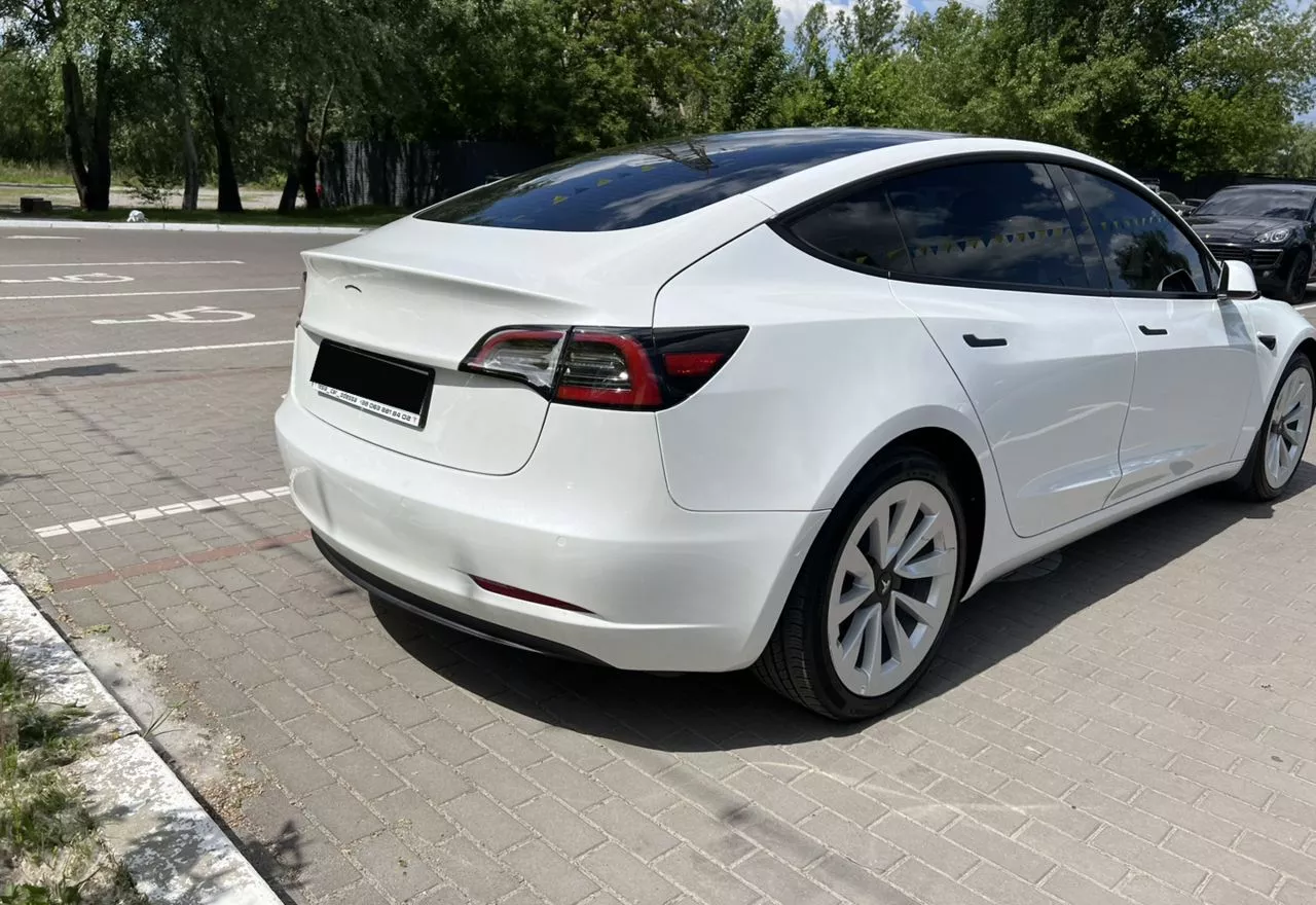 Tesla Model 3  80.5 kWh 202151