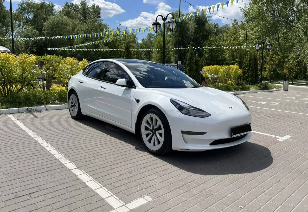 Tesla Model 3  80.5 kWh 202161