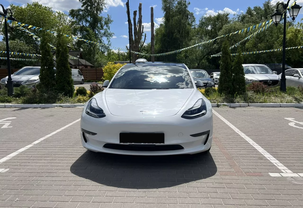 Tesla Model 3  80.5 kWh 202171