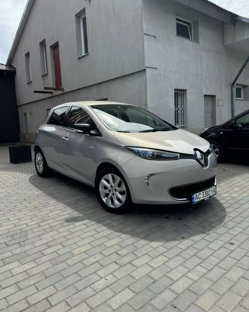 Renault ZOE 