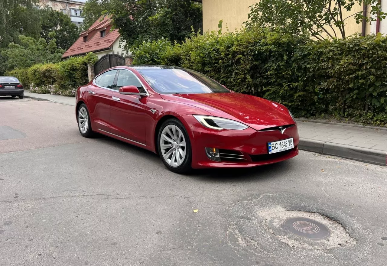 Tesla Model S  75 kWh 201601