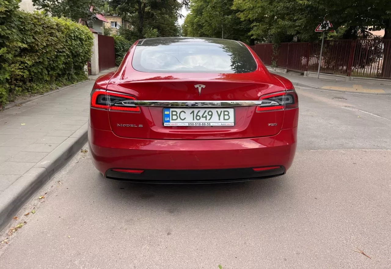 Tesla Model S  75 kWh 201631