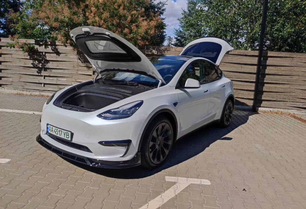 Tesla Model Y  75 kWh 202031