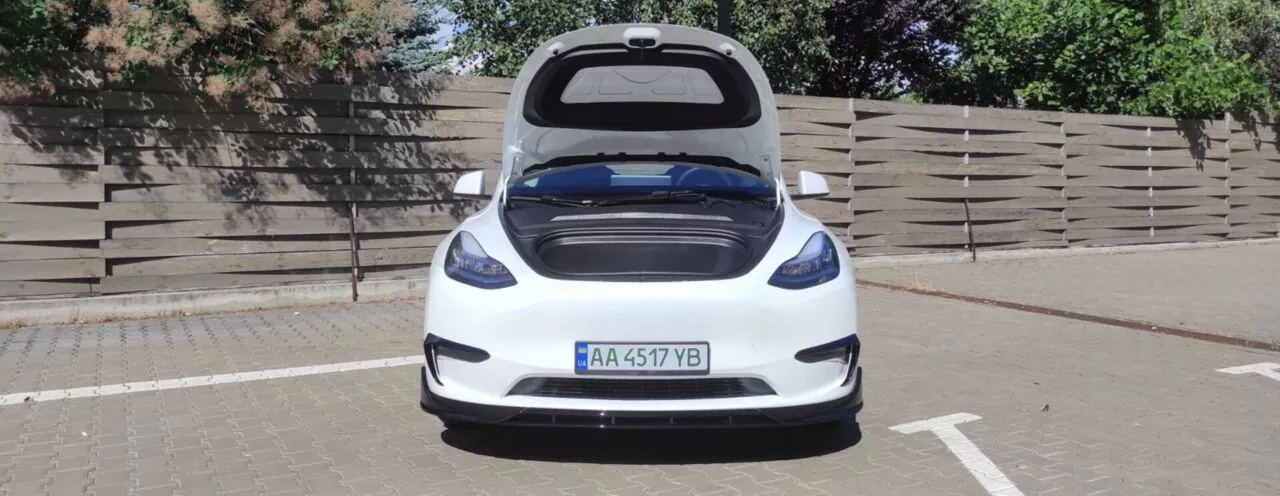 Tesla Model Y  75 kWh 2020171