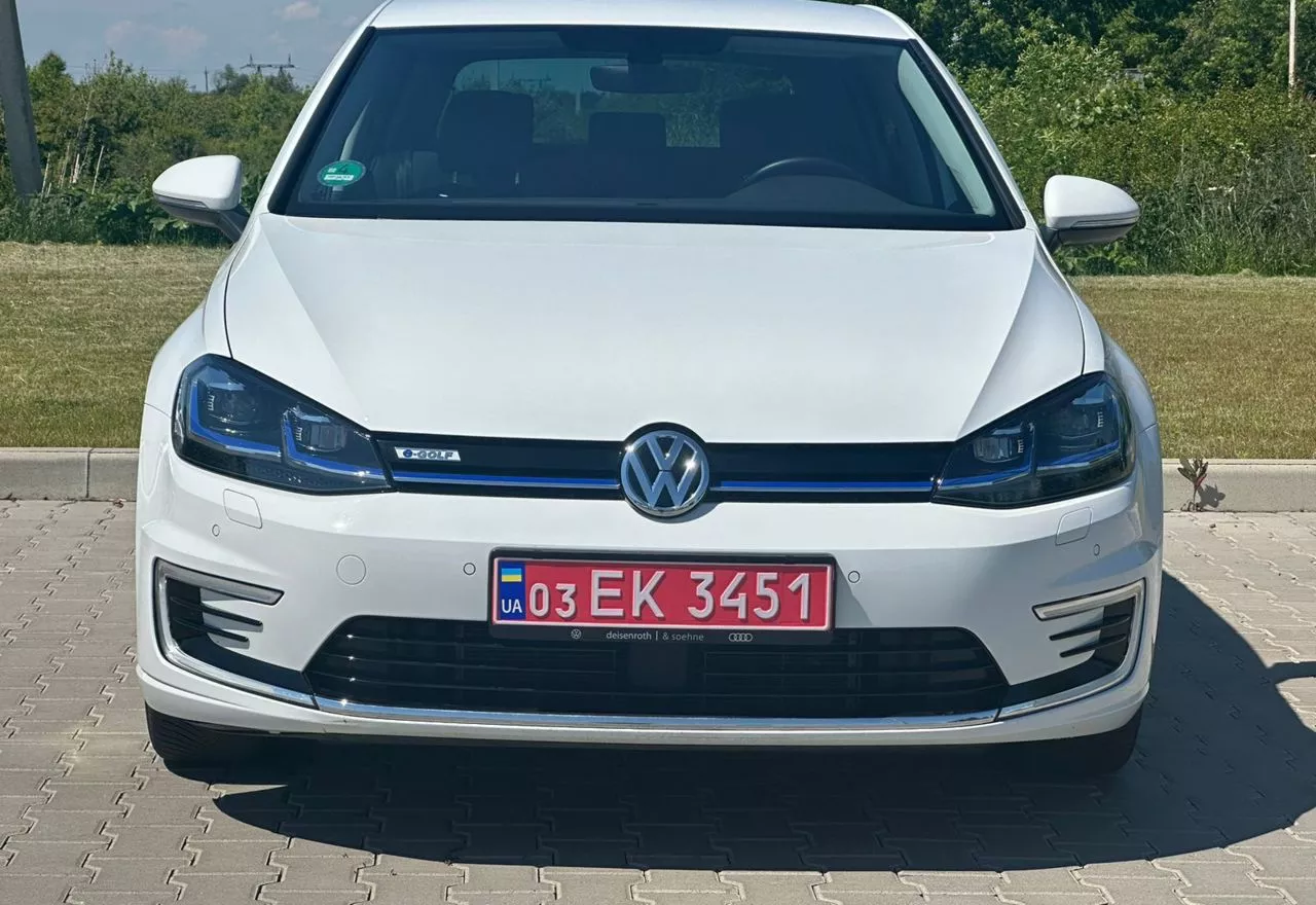 Volkswagen e-Golf  35.8 kWh 202011