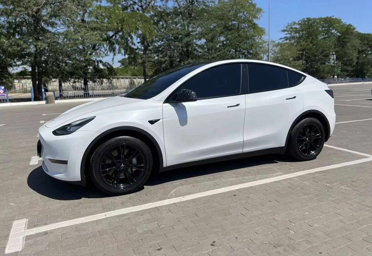 Tesla Model Y  82 kWh 202101