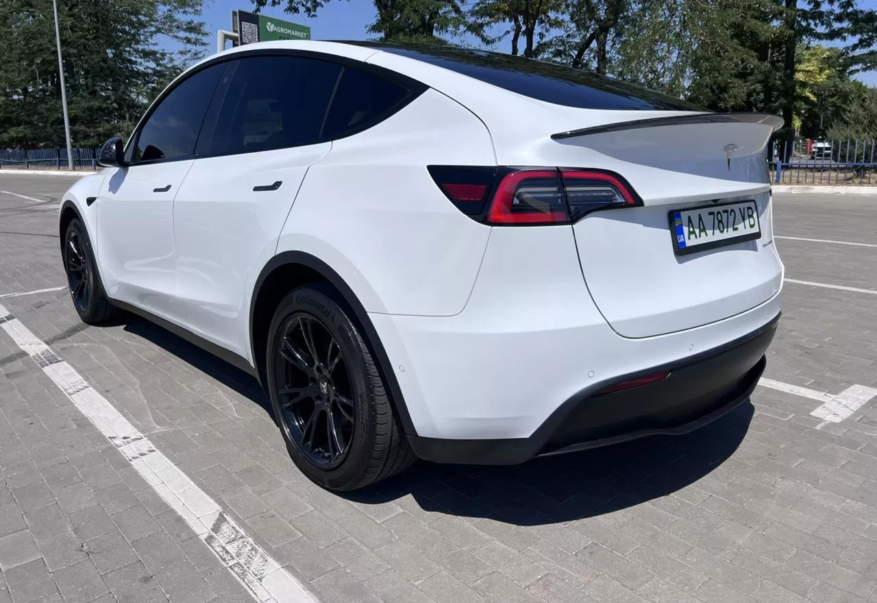 Tesla Model Y  82 kWh 202151