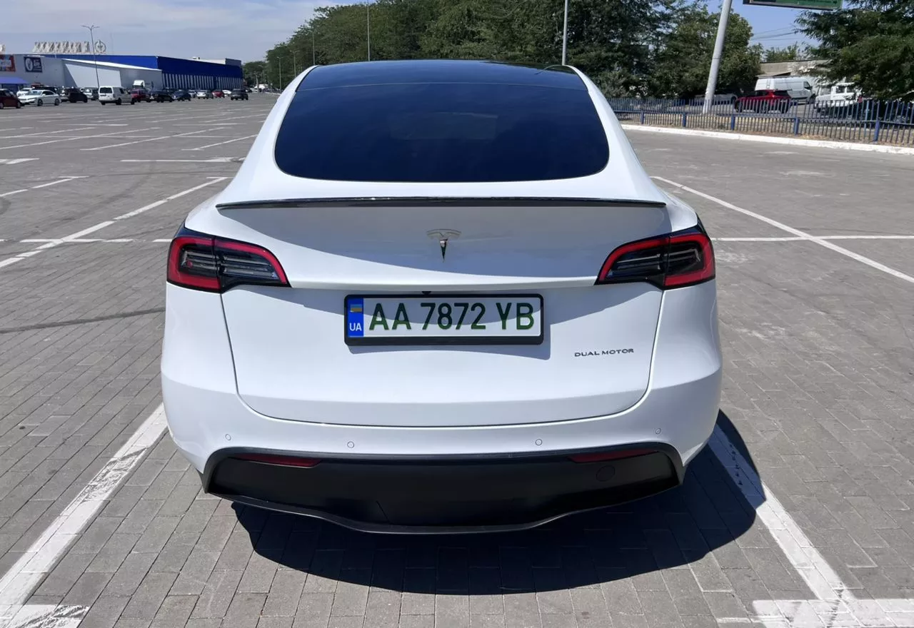 Tesla Model Y  82 kWh 202181