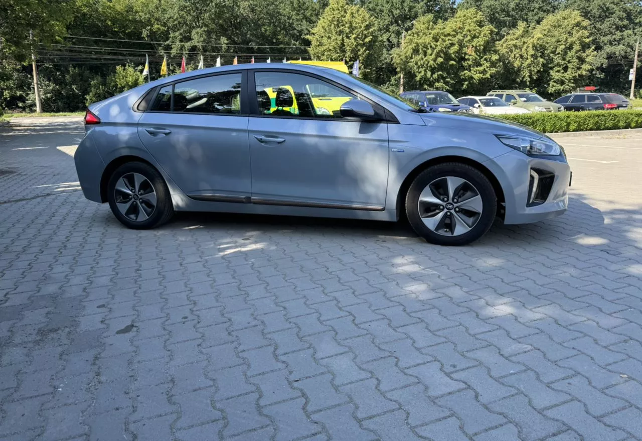 Hyundai Ioniq  28 kWh 201841