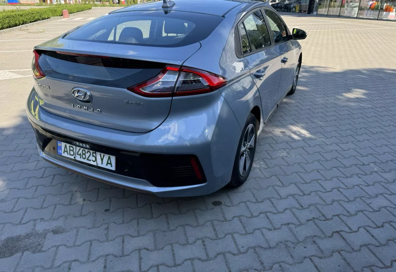 Hyundai Ioniq  28 kWh 201871