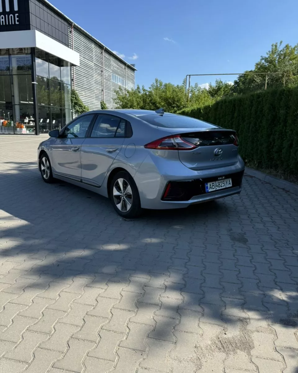 Hyundai Ioniq  28 kWh 2018171