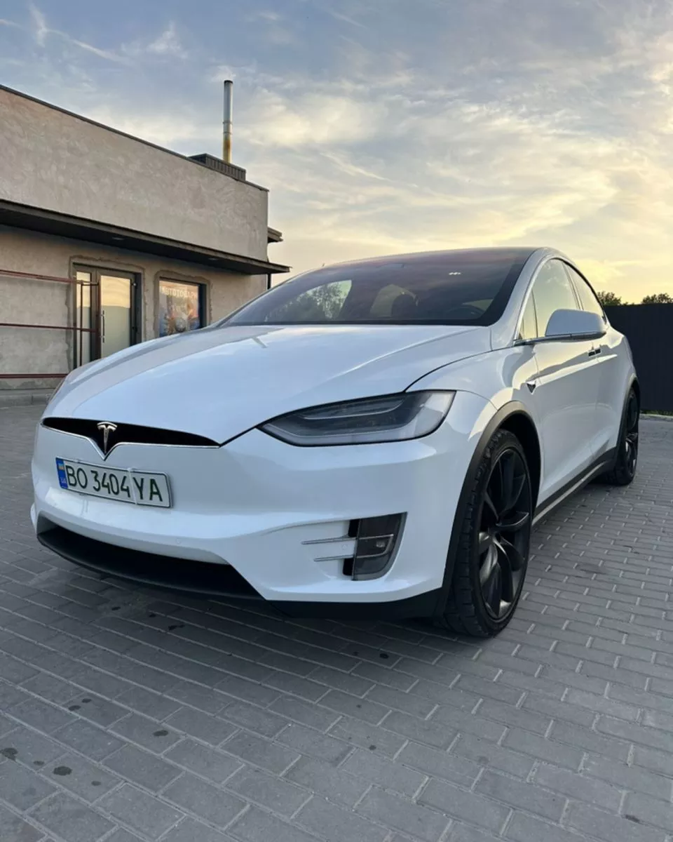 Tesla Model X  100 kWh 202011