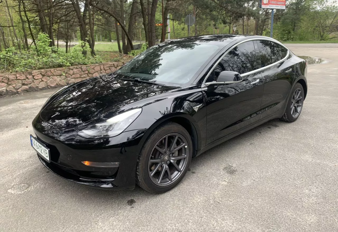 Tesla Model 3  58 kWh 201911