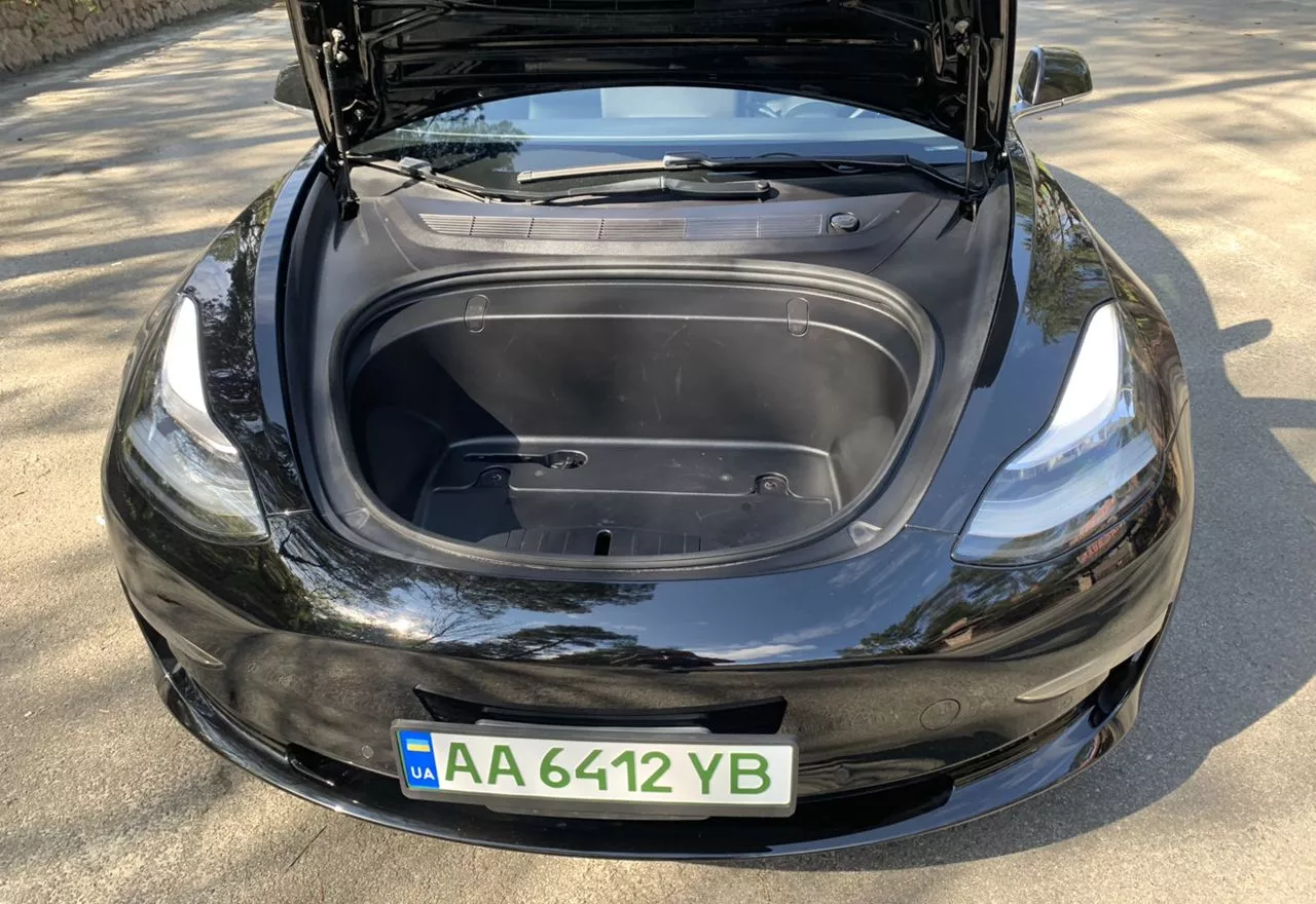 Tesla Model 3  58 kWh 2019181