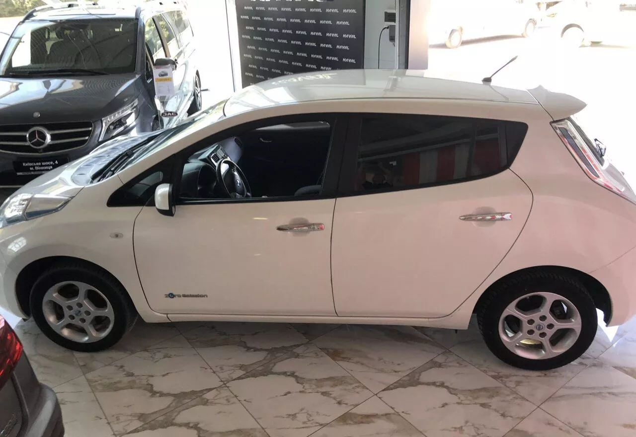 Nissan Leaf  24 kWh 2014131