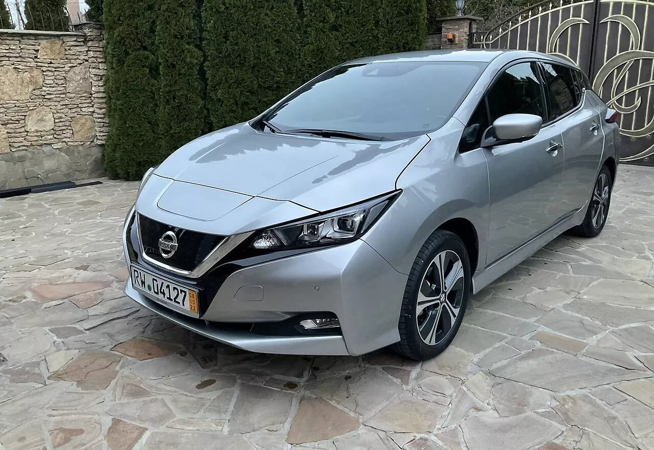 Nissan Leaf  62 kWh 2020231