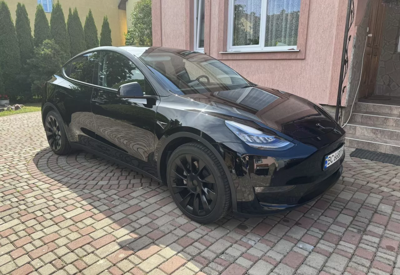 Tesla Model Y  82 kWh 202111