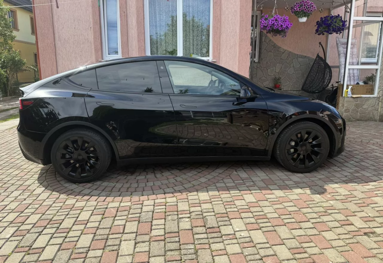 Tesla Model Y  82 kWh 202121