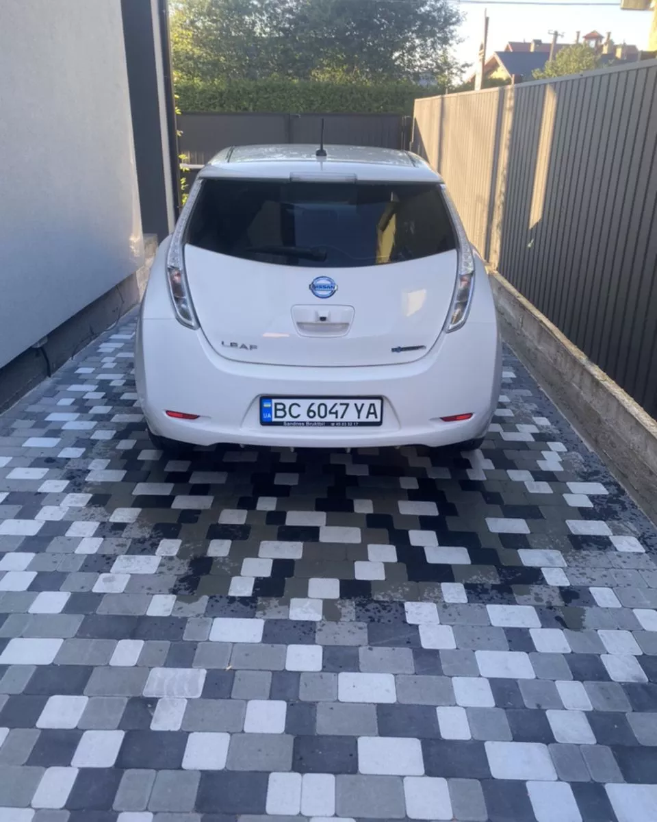 Nissan Leaf  201461