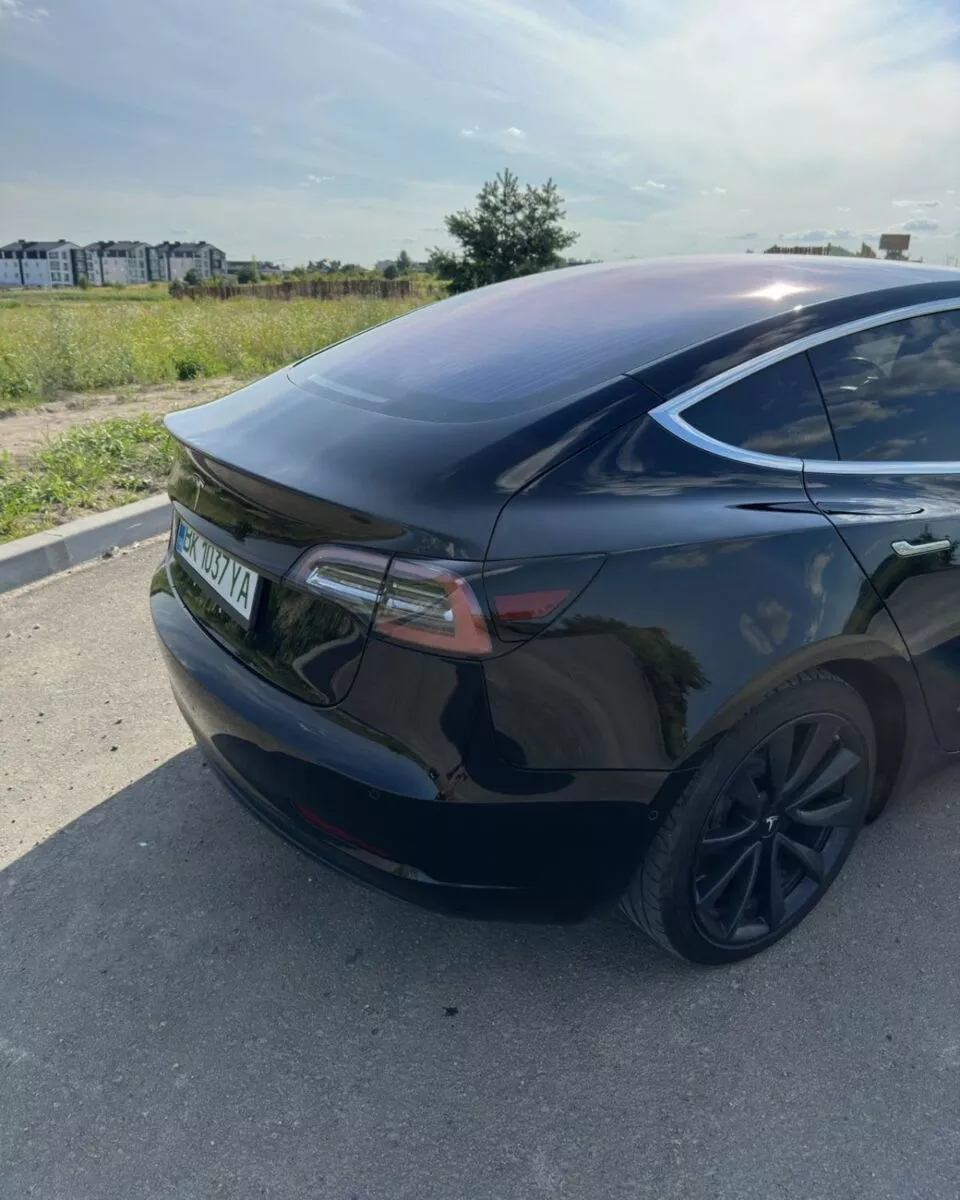 Tesla Model 3  75 kWh 201821