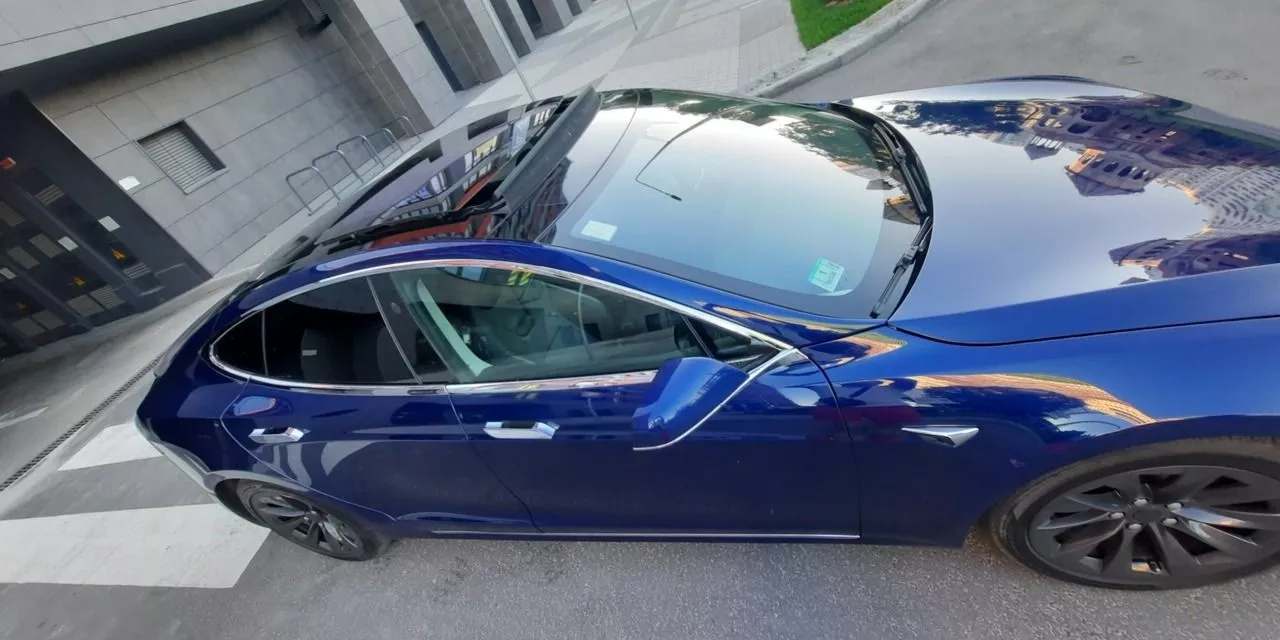 Tesla Model S  2016161