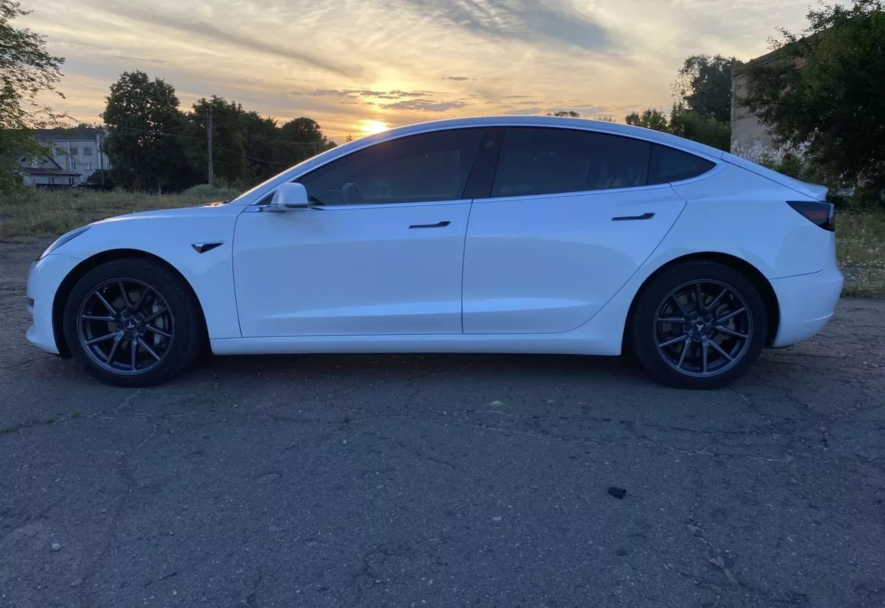 Tesla Model 3  60 kWh 201931