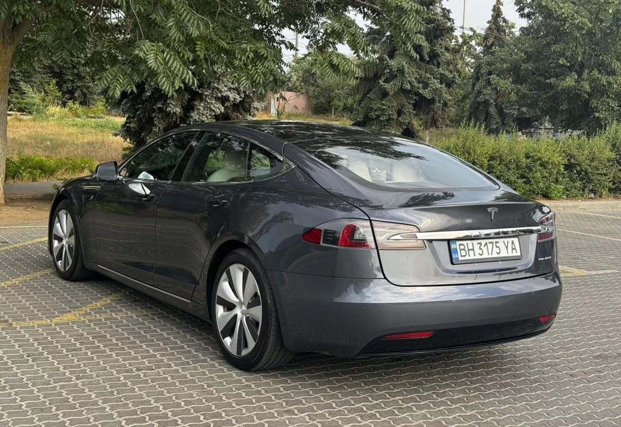 Tesla Model S  100 kWh 202061