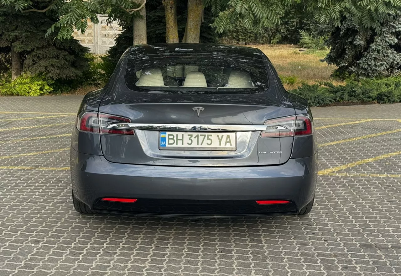 Tesla Model S  100 kWh 202071