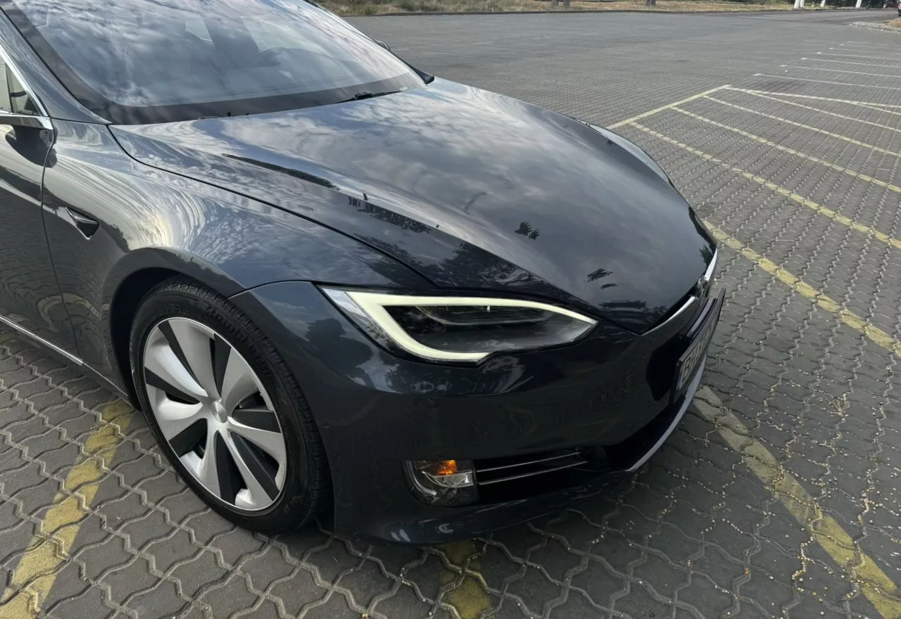 Tesla Model S  100 kWh 2020151