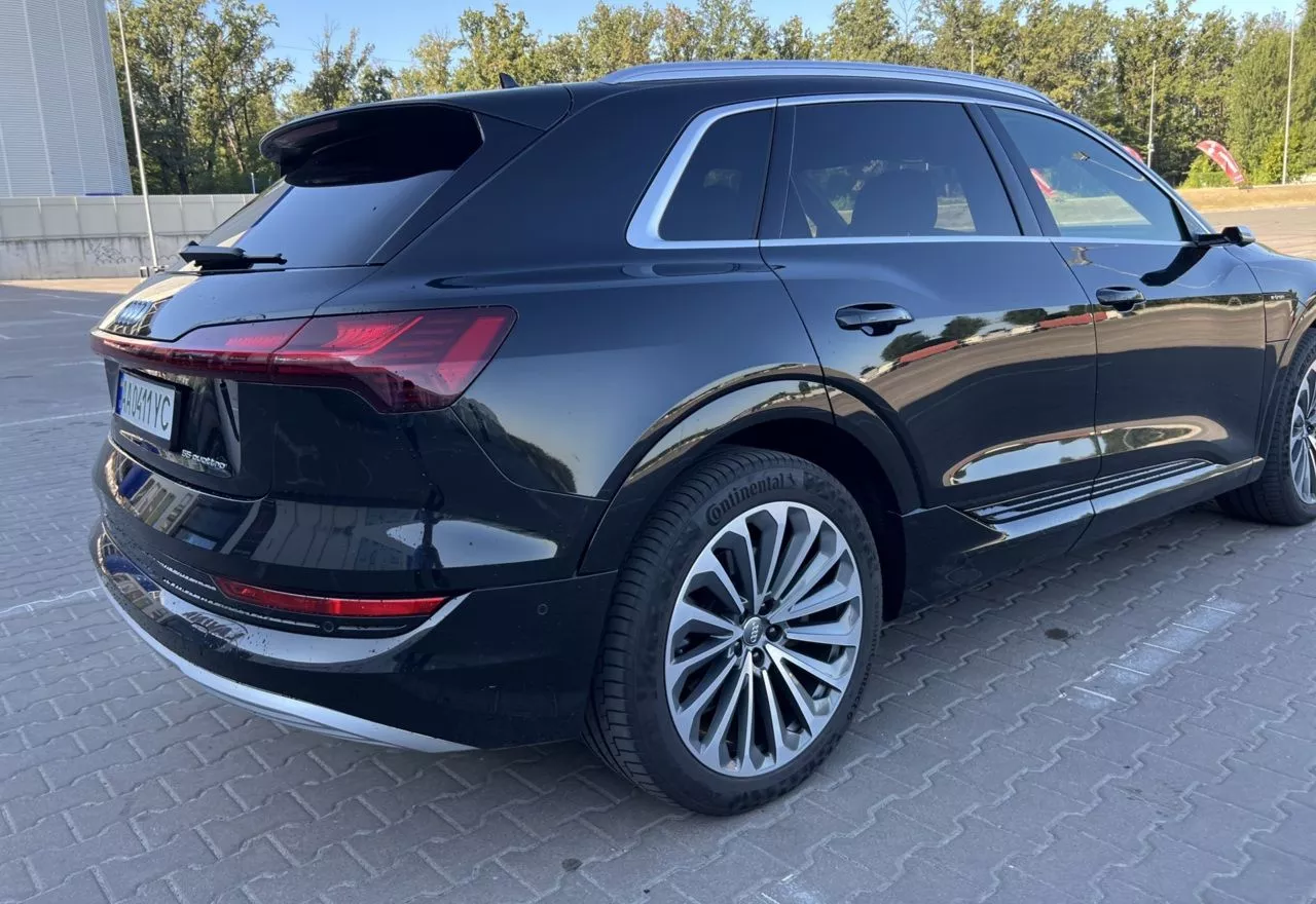 Audi E-tron  95 kWh 2020331