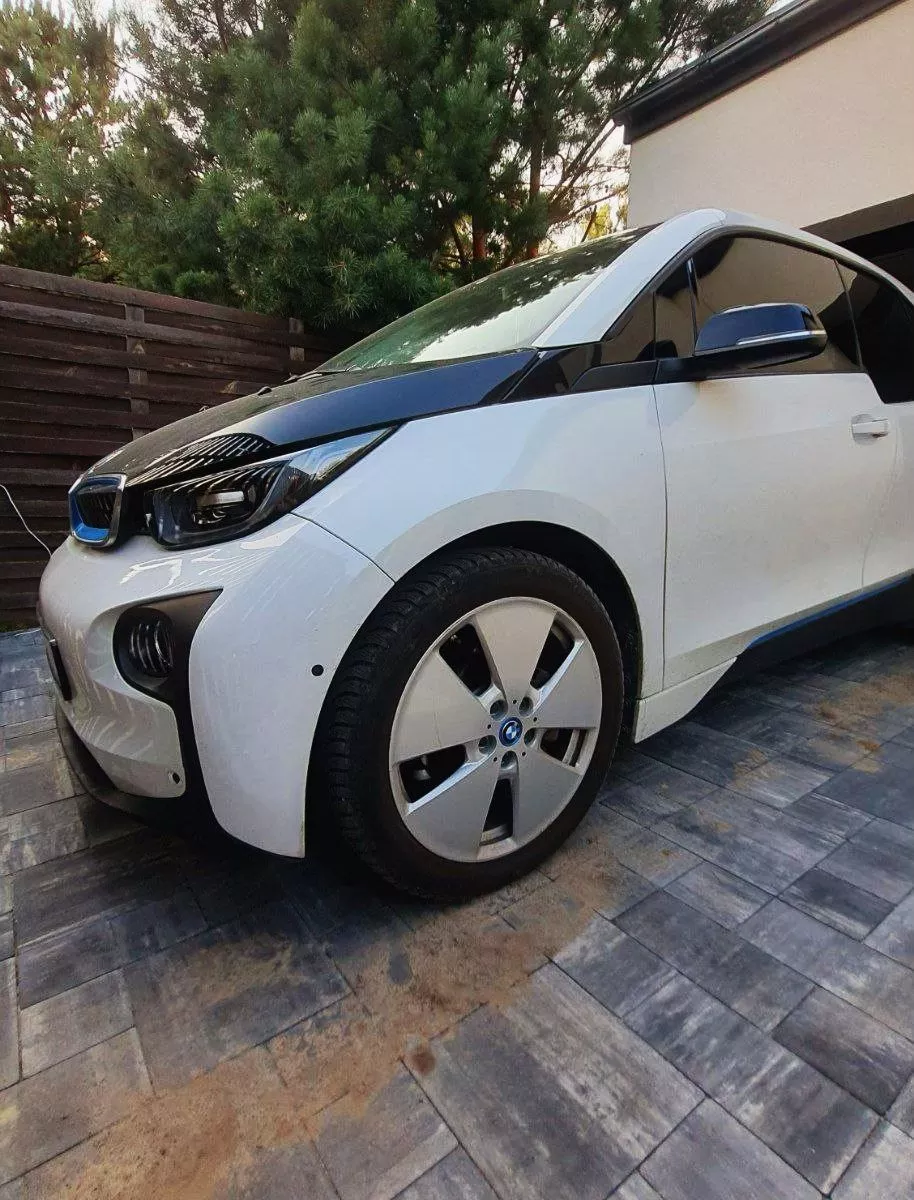 BMW i3  201671