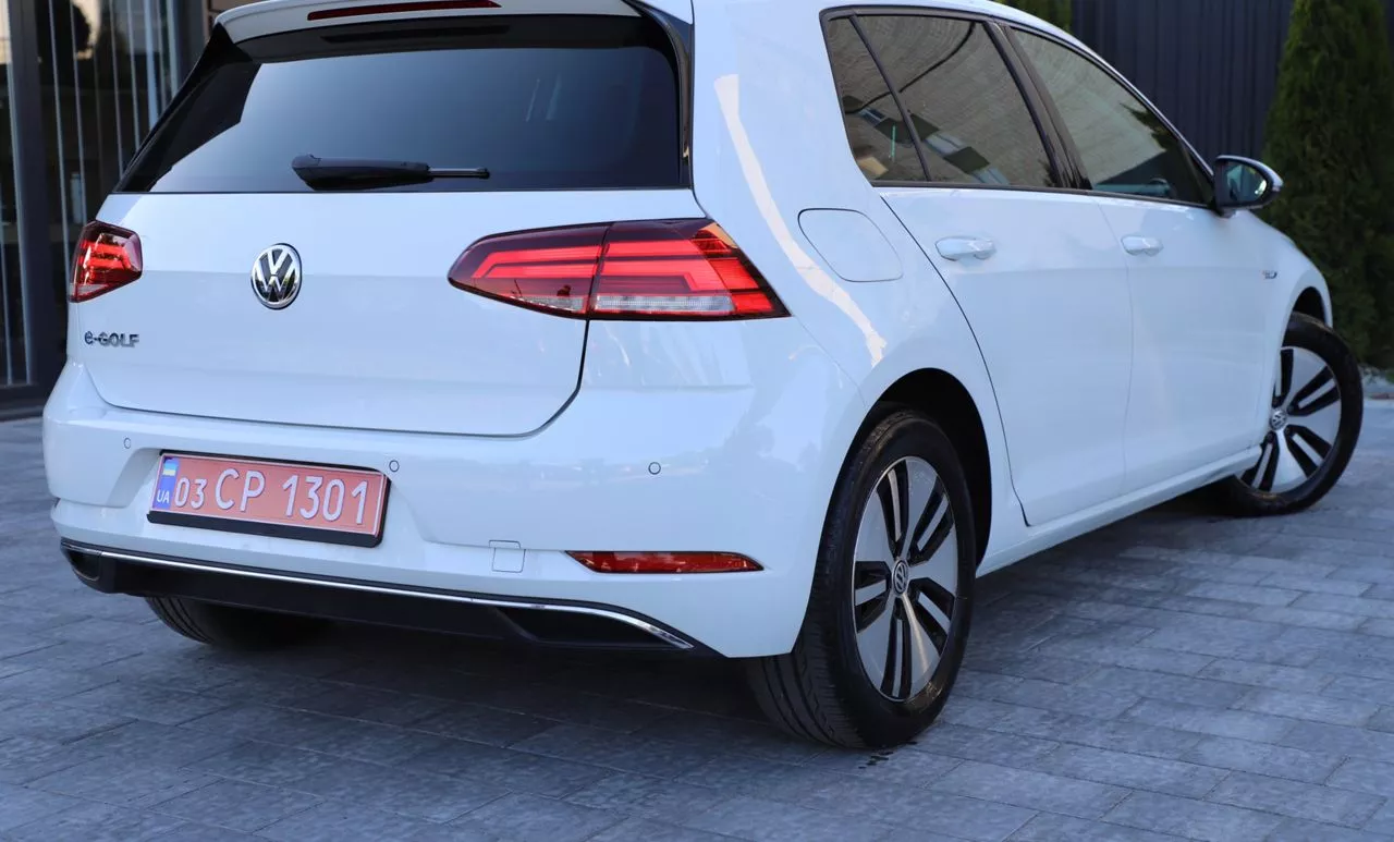 Volkswagen e-Golf  36 kWh 201991