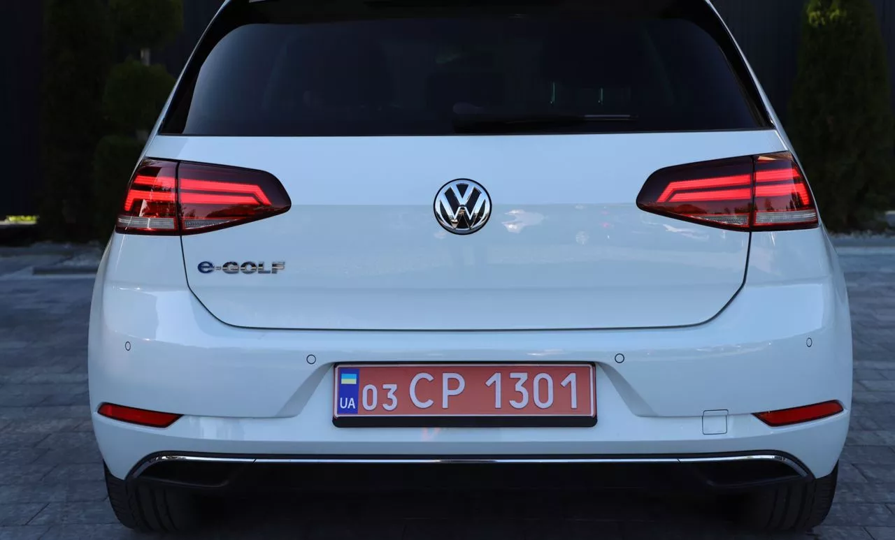 Volkswagen e-Golf  36 kWh 2019121