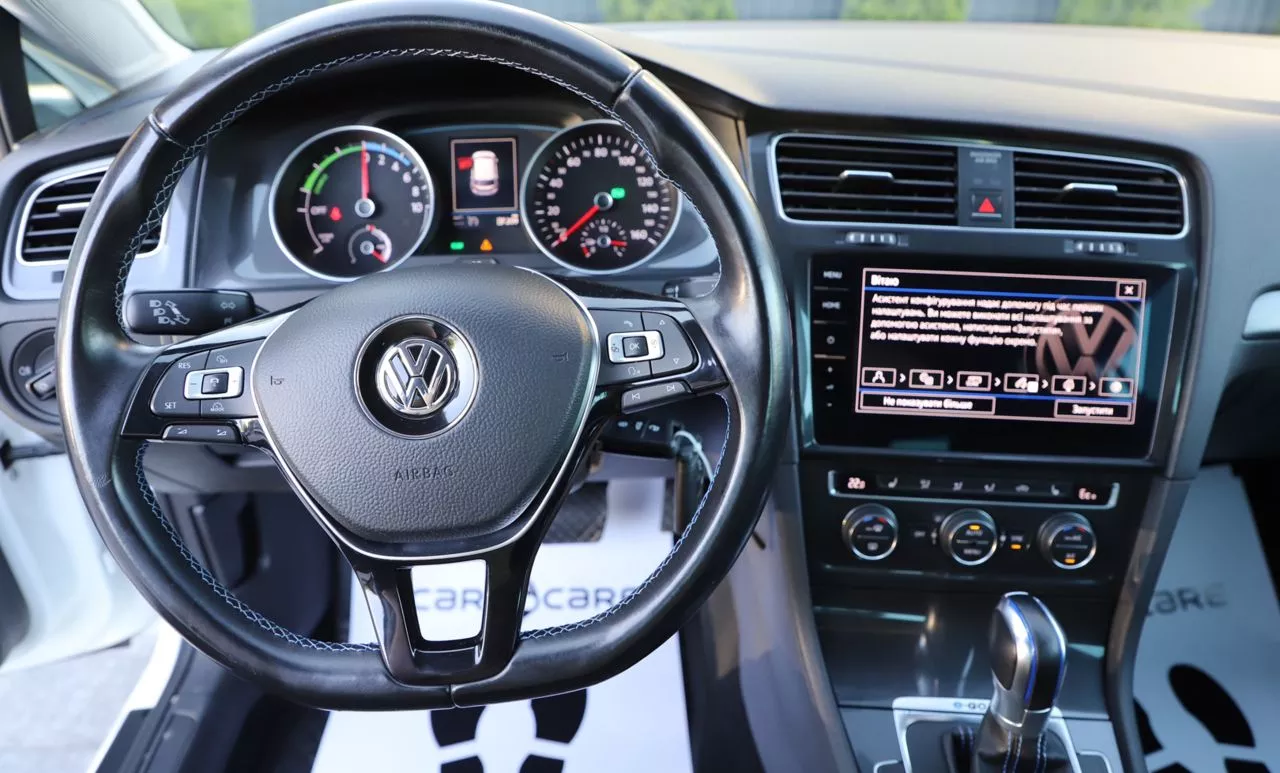 Volkswagen e-Golf  36 kWh 2019331