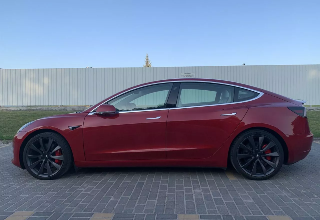 Tesla Model 3  80.5 kWh 202011