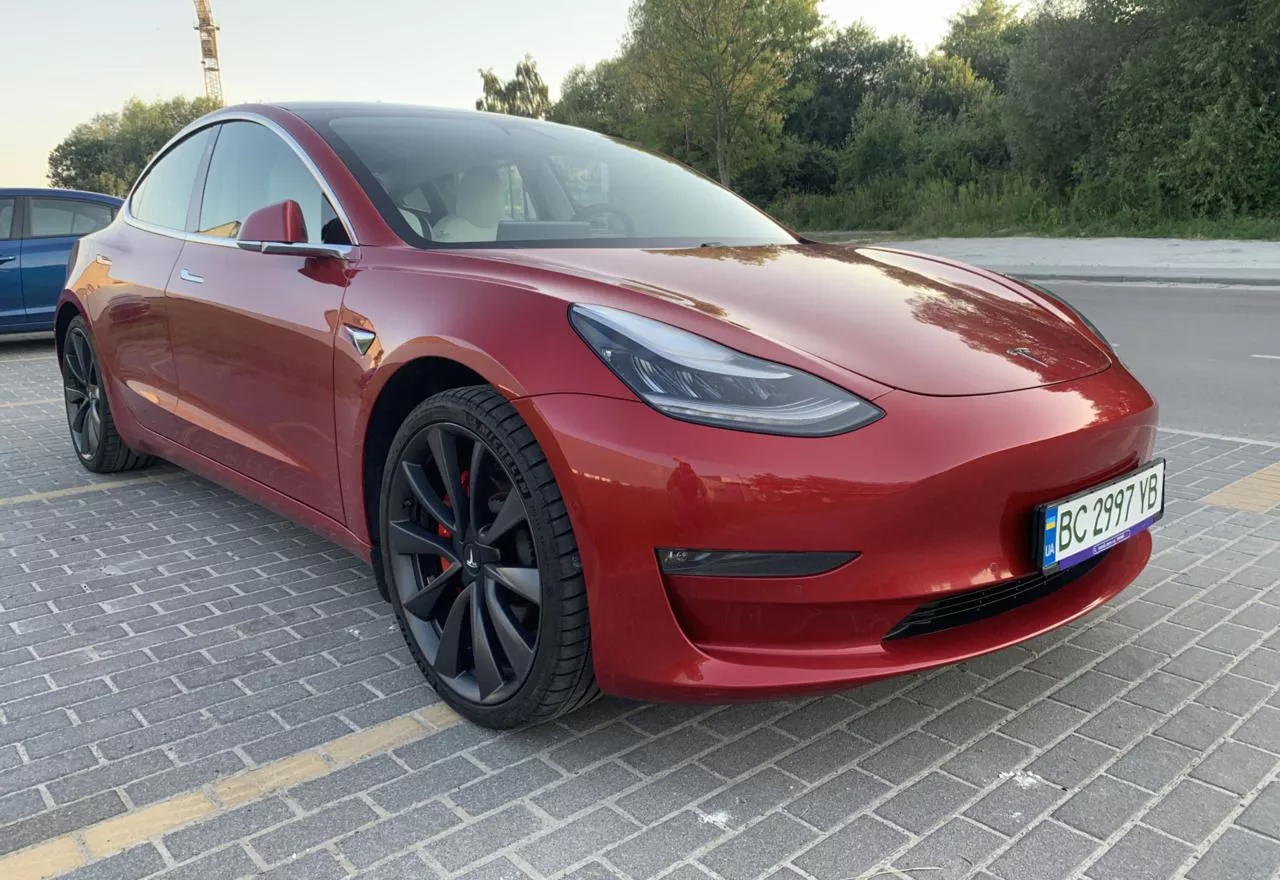 Tesla Model 3  80.5 kWh 202071