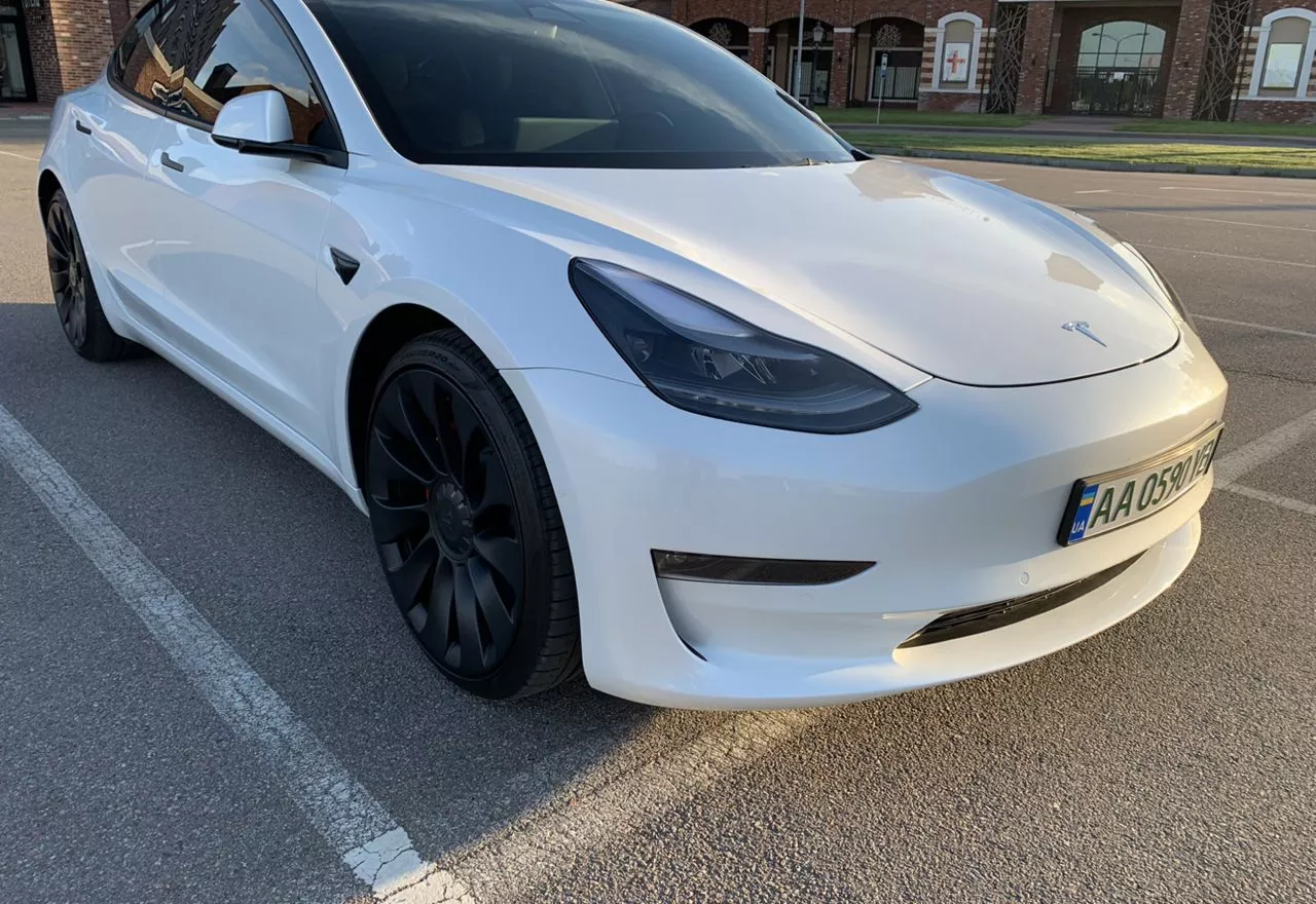 Tesla Model 3  80.5 kWh 202201