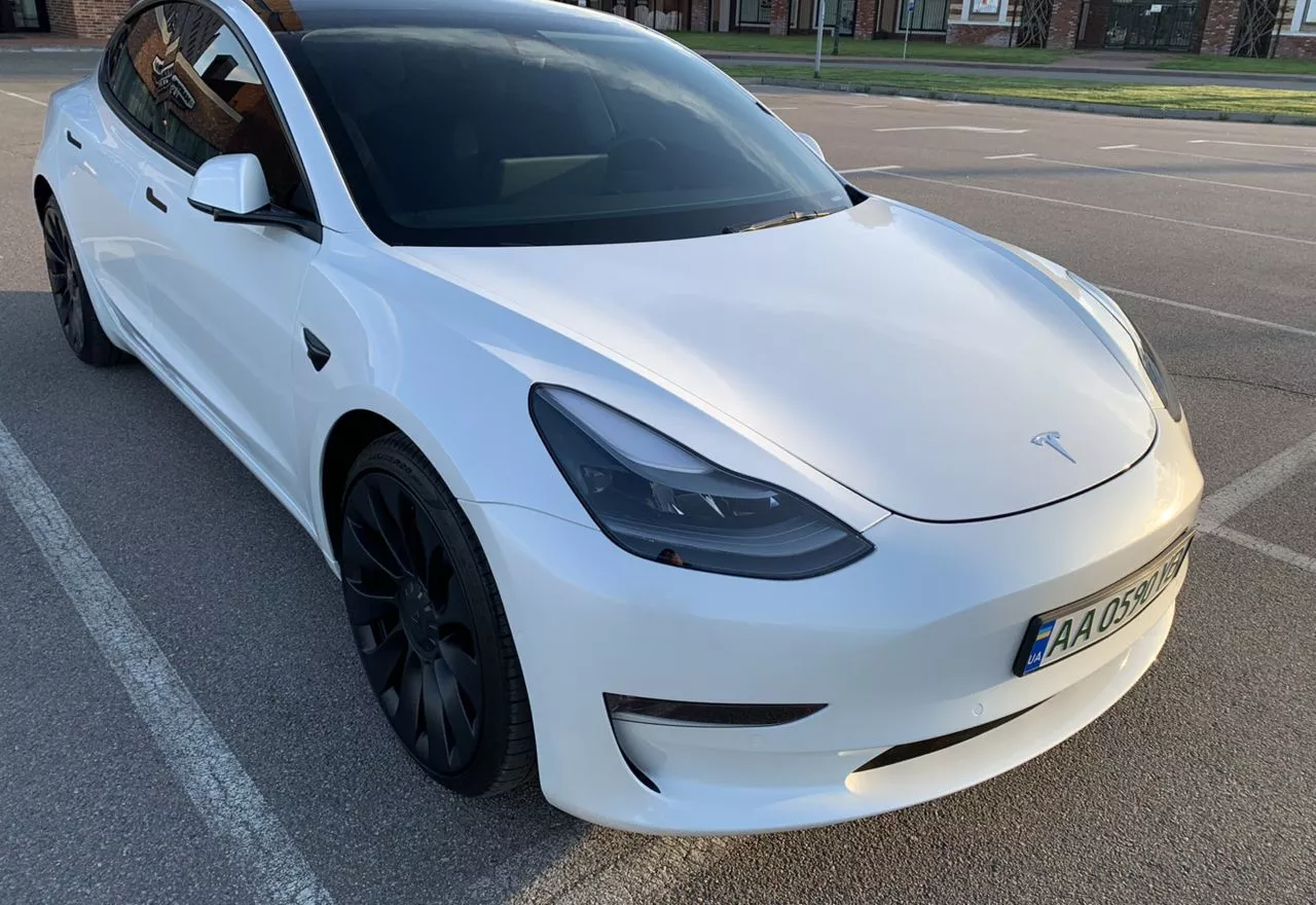 Tesla Model 3  80.5 kWh 202211