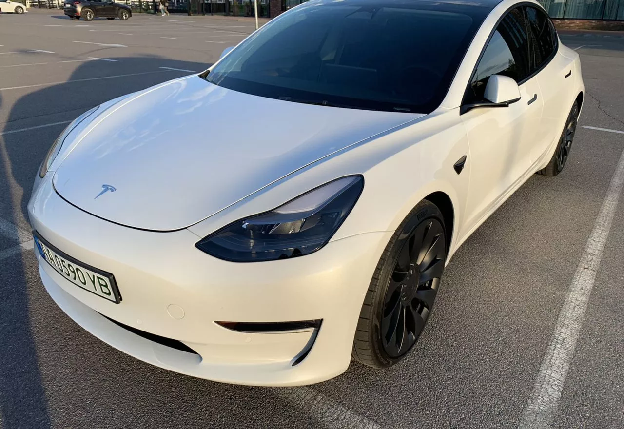 Tesla Model 3  80.5 kWh 202271