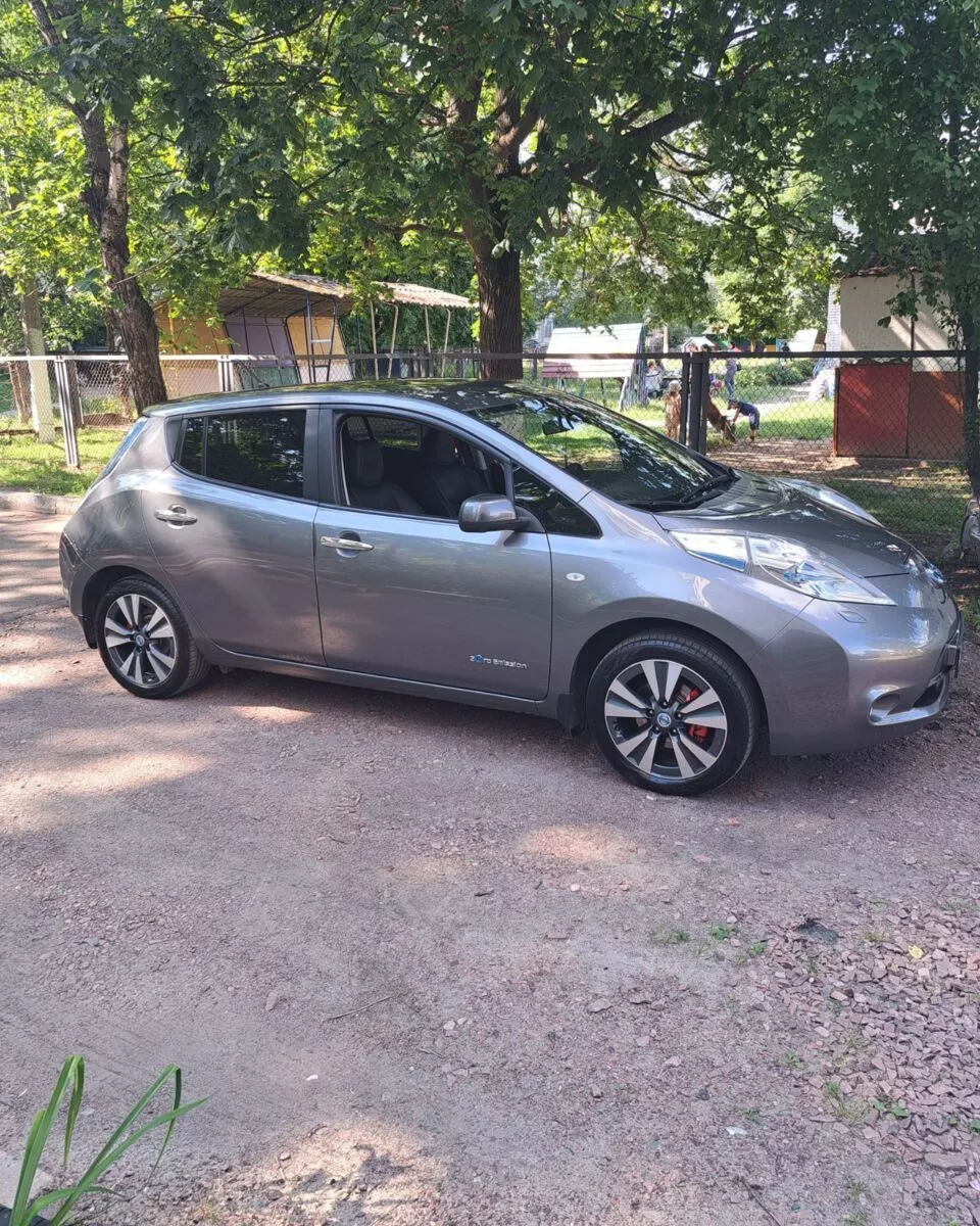 Nissan Leaf  24 kWh 2013151