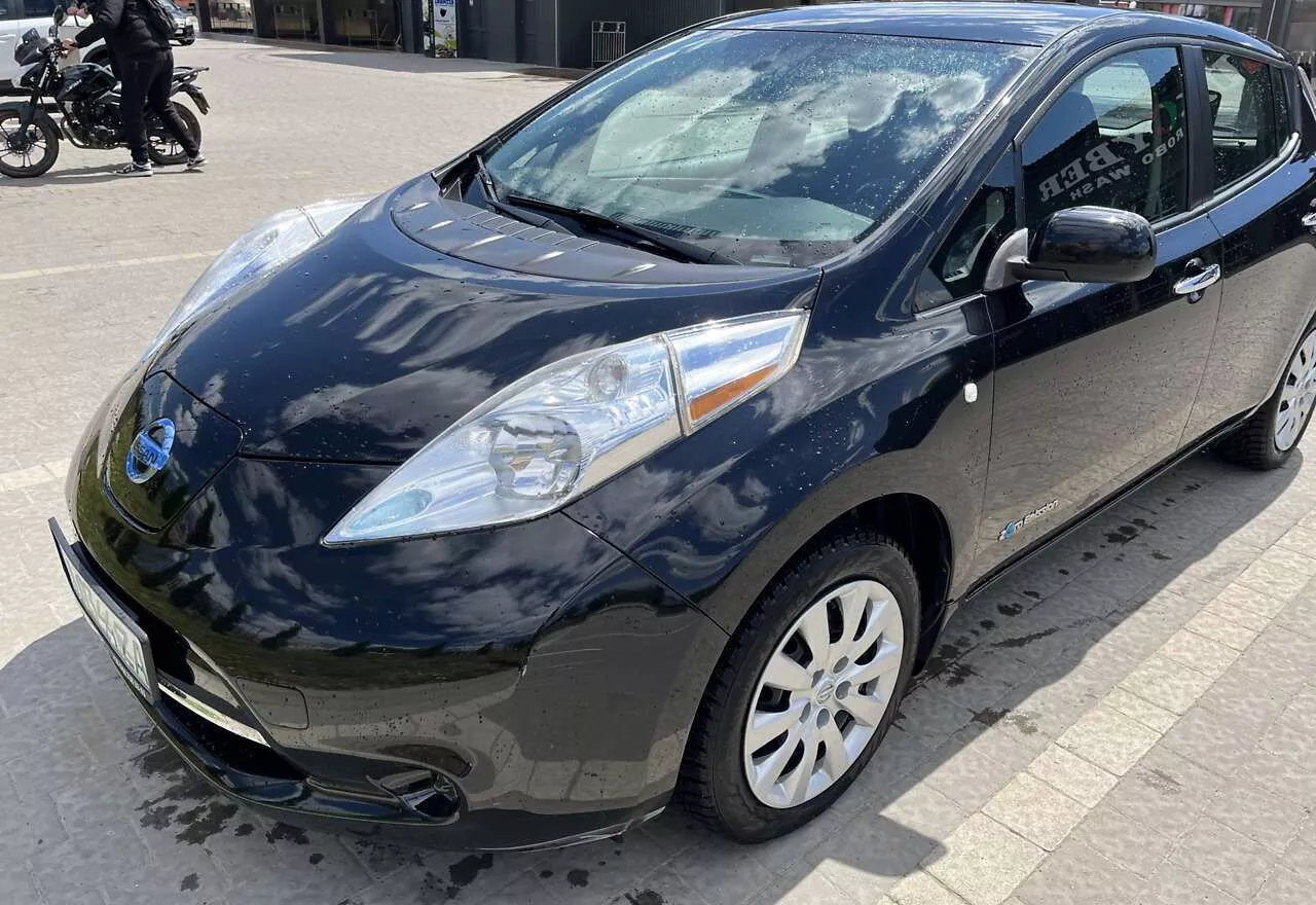 Nissan Leaf  24 kWh 2015201