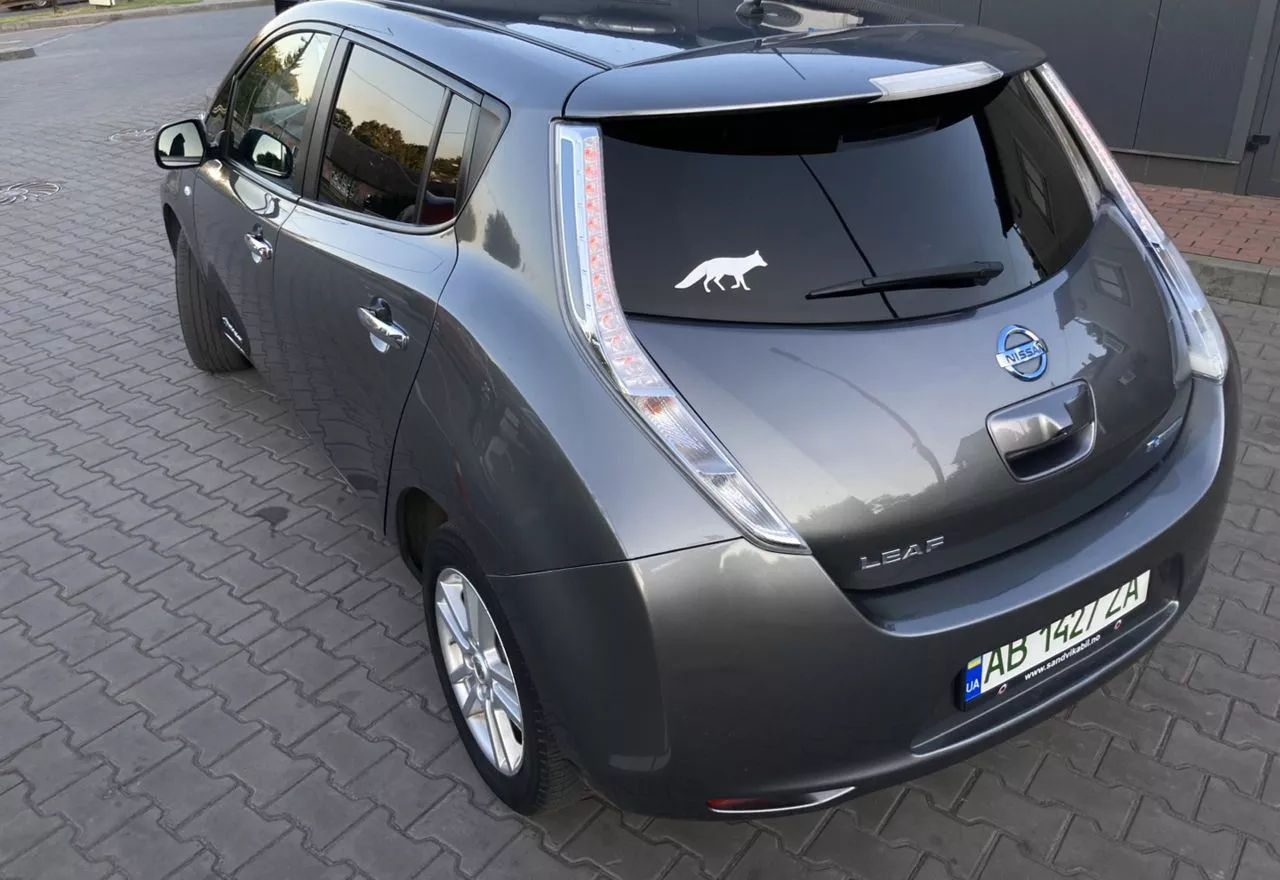 Nissan Leaf  24 kWh 2015121