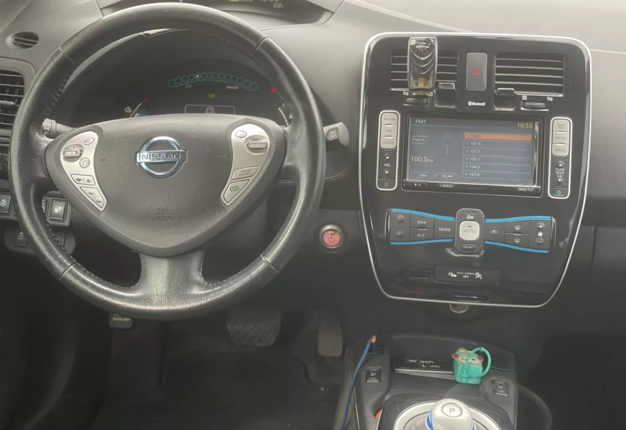 Nissan Leaf  24 kWh 201491