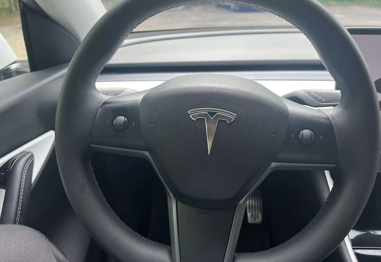 Tesla Model Y  82 kWh 2020151