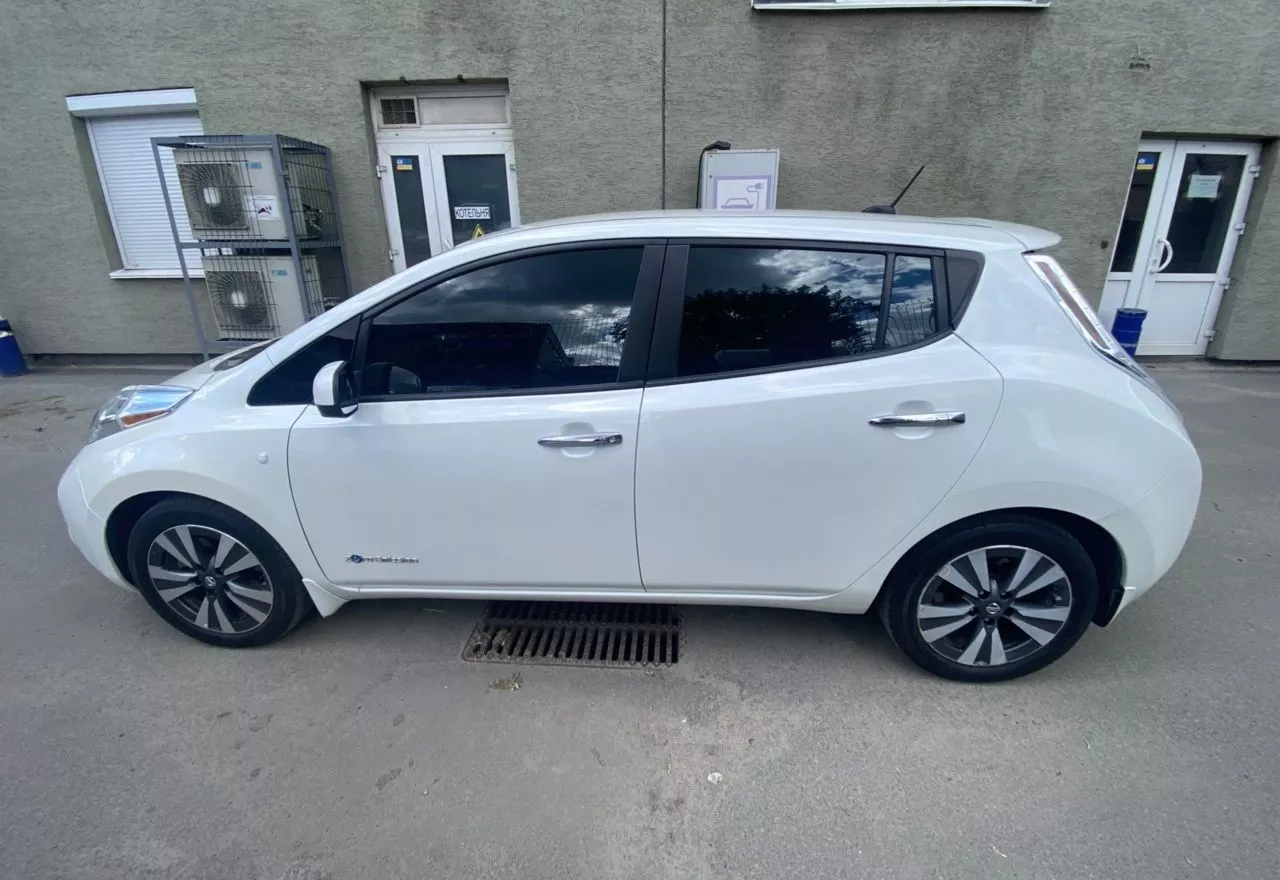 Nissan Leaf  30 kWh 201611