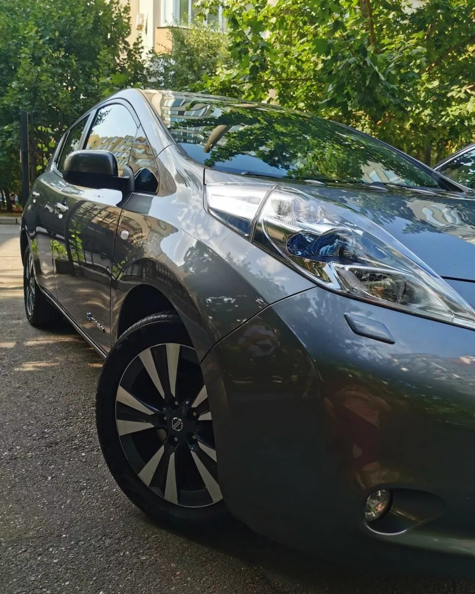 Nissan Leaf  30 kWh 201621