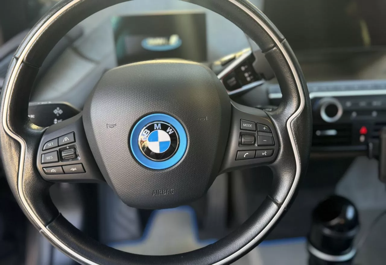 BMW i3  2018111